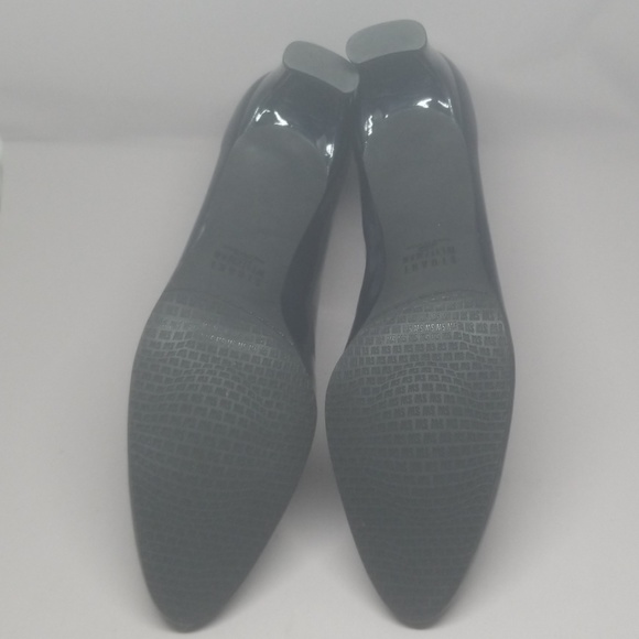 Stuart Weitzman heel - Picture 4 of 4